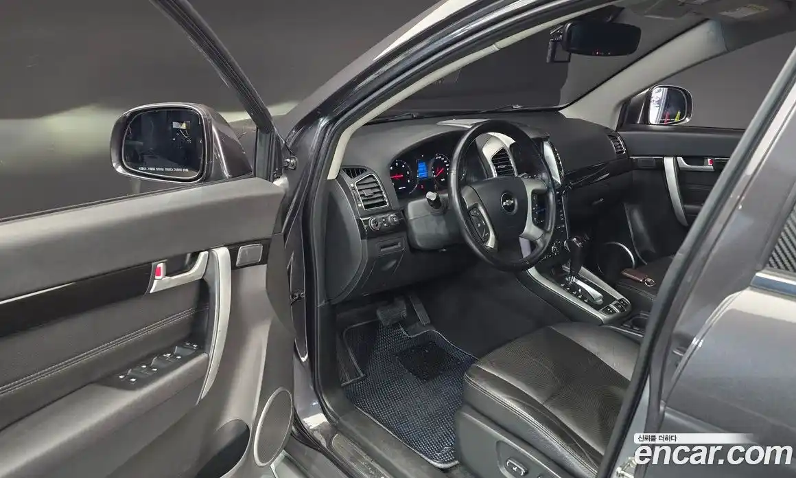 Chevrolet Captiva 2013 2.2 Автомат в Москве № 540271, фото 11
