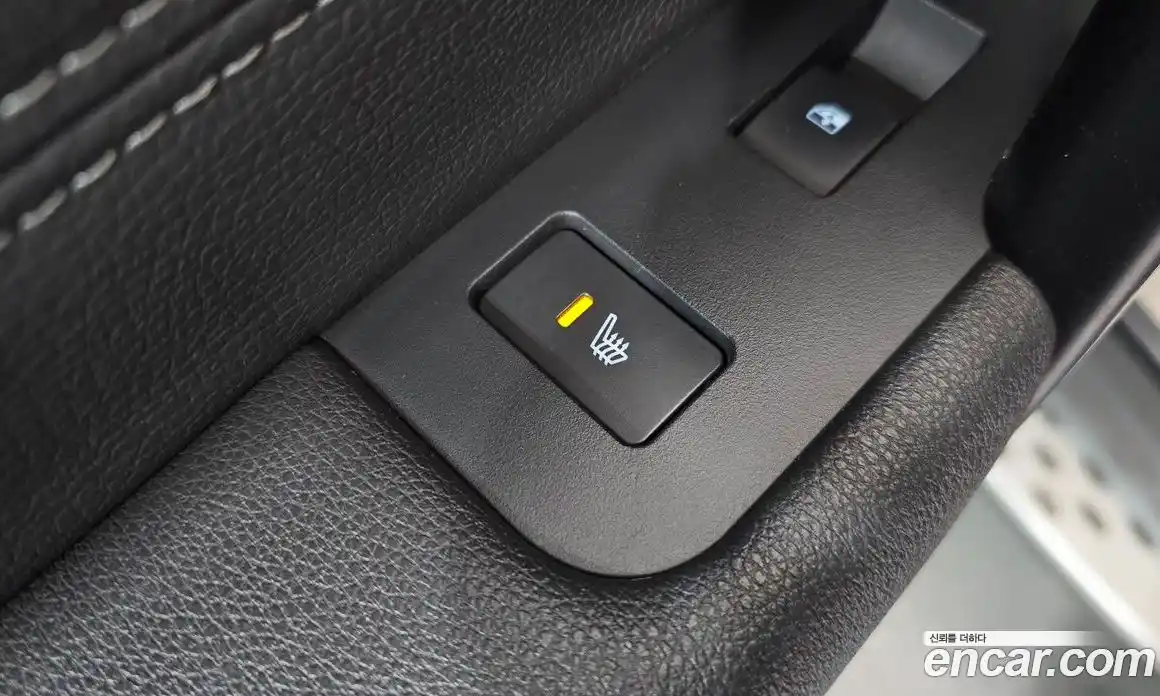 Chevrolet Captiva 2013 2.2 Автомат в Москве № 540271, фото 18