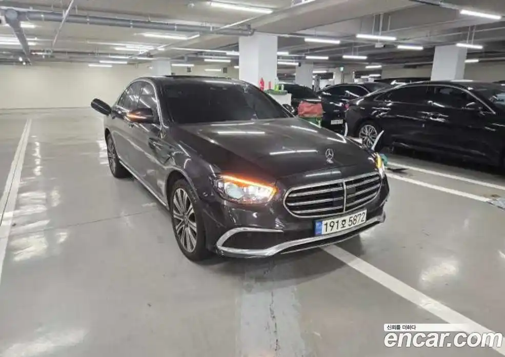 Mercedes-Benz E-Class 2023 2.0 Автомат в Москве № 542652, фото 8