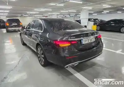 Mercedes-Benz E-Class 2023 2.0 Автомат в Москве № 542652, миниатюра 9