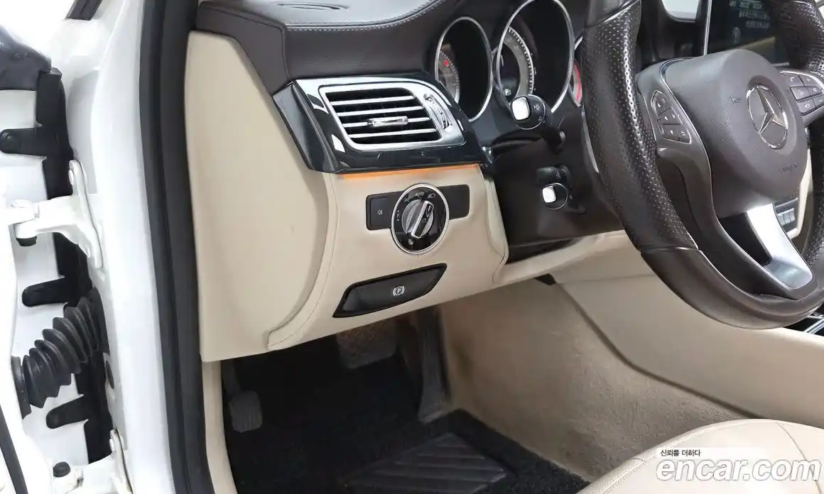 Mercedes-Benz CLS-Class 2015 2.1 Автомат в Москве № 542952, фото 12