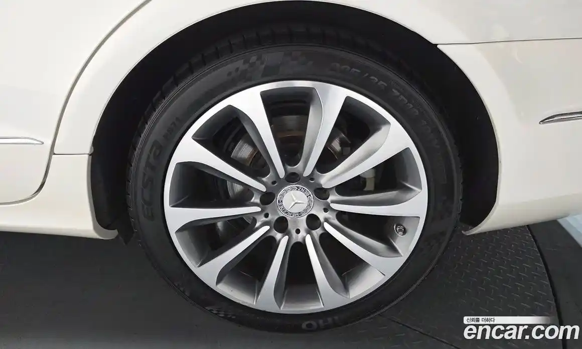 Mercedes-Benz CLS-Class 2015 2.1 Автомат в Москве № 542952, фото 4