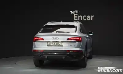 Audi Q5 2022 2.0 Автомат в Москве № 544465, миниатюра 4