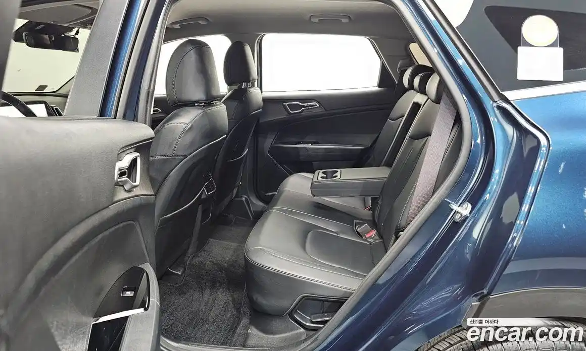 Kia Sportage 2023 1.6 Автомат в Москве № 54468, фото 11