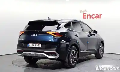 Kia Sportage 2023 1.6 Автомат в Москве № 54468, миниатюра 2