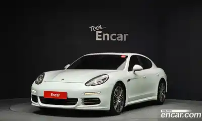 Porsche Panamera, 2016