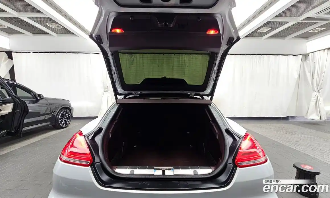 Porsche Panamera 2016 3.6 Автомат в Москве № 545863, фото 20