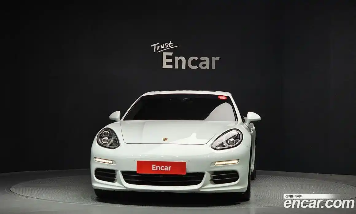 Porsche Panamera 2016 3.6 Автомат в Москве № 545863, фото 3