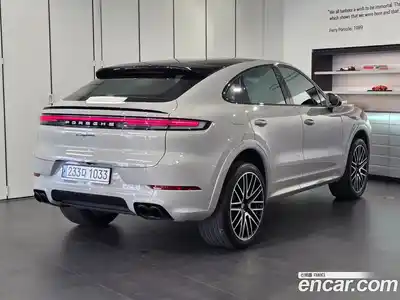 Porsche Cayenne 2024 3.0 Автомат в Москве № 545883, миниатюра 2