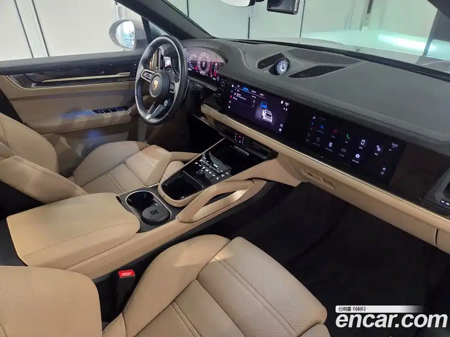 Porsche Cayenne 2024 3.0 Автомат в Москве № 545883, фото 9