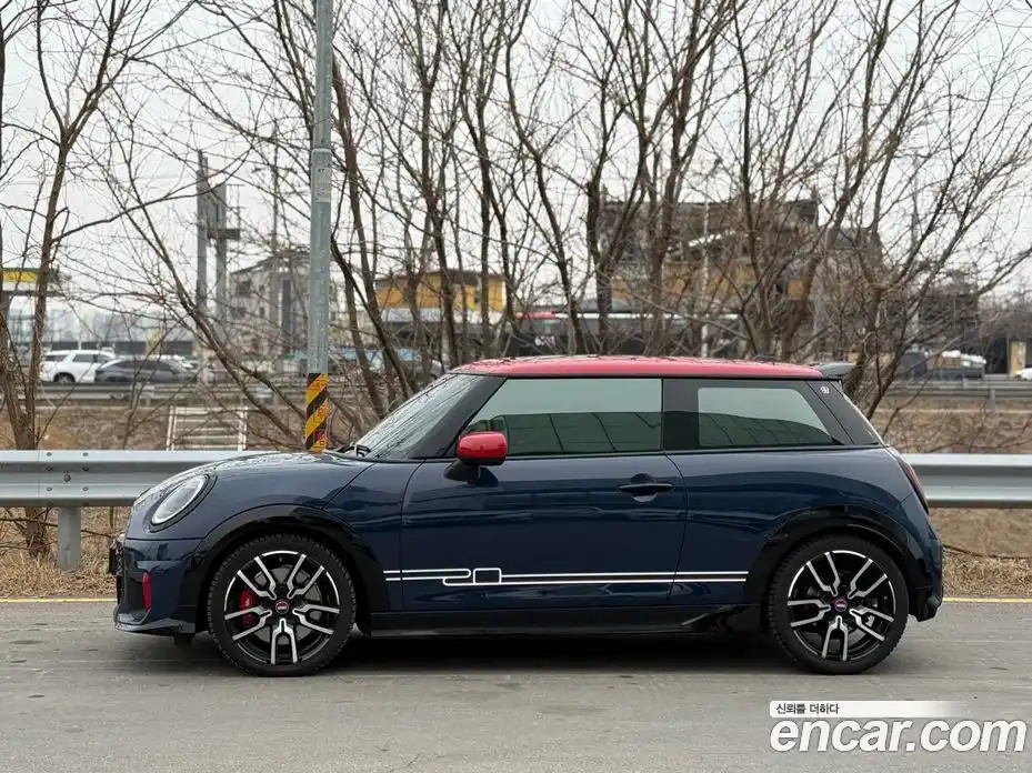 Mini Cooper 2025 2.0 Автомат в Москве № 546696, фото 5