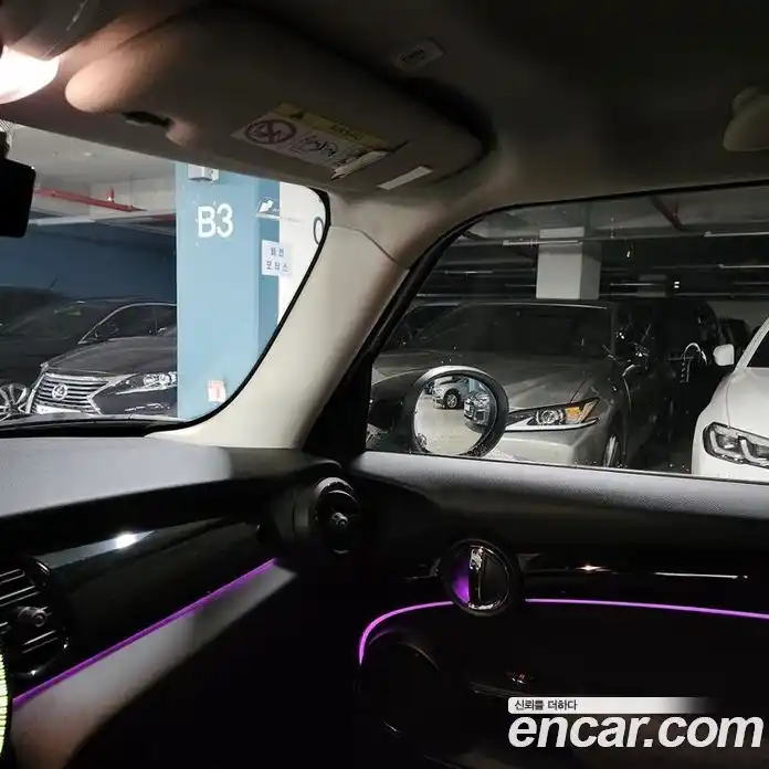 Mini Cooper 2024 1.5 Автомат в Москве № 546723, фото 18