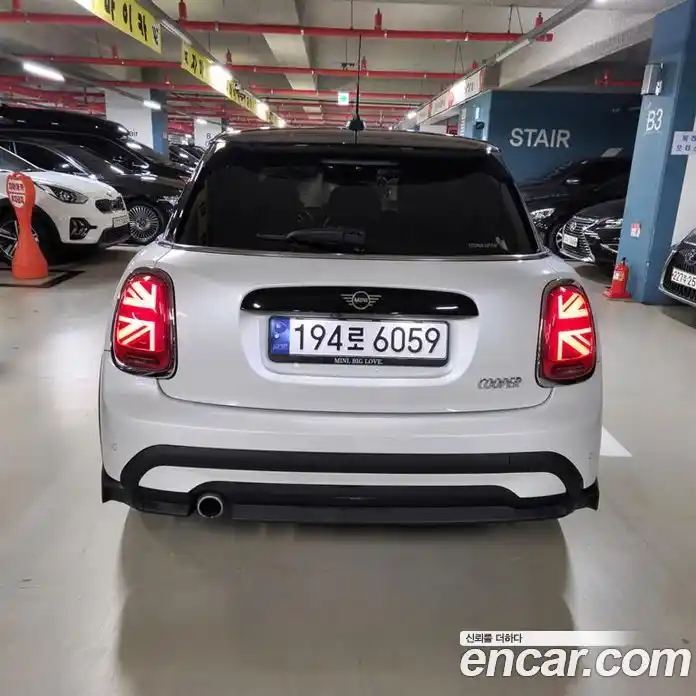Mini Cooper 2024 1.5 Автомат в Москве № 546723, фото 4