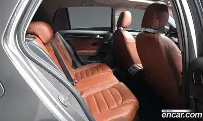 Volkswagen Golf 2016 2.0 Автомат в Москве № 547338, миниатюра 12