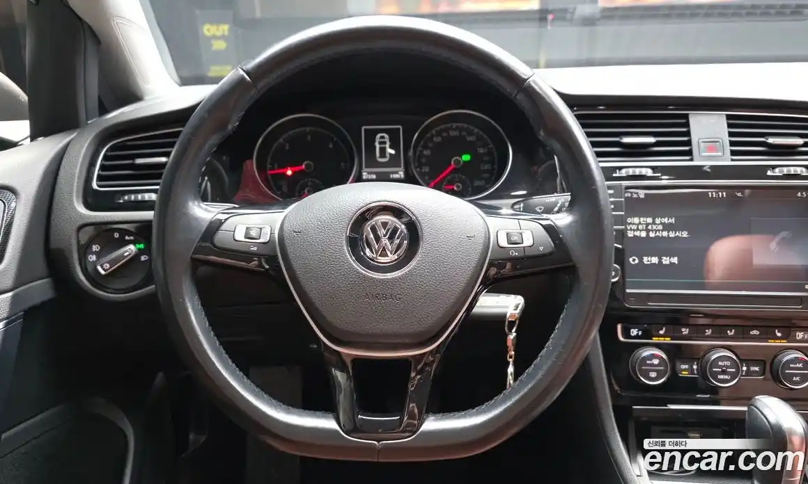 Volkswagen Golf 2016 2.0 Автомат в Москве № 547338, фото 13