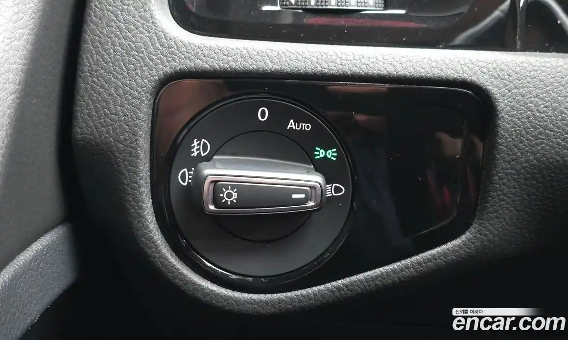 Volkswagen Golf 2016 2.0 Автомат в Москве № 547338, фото 18