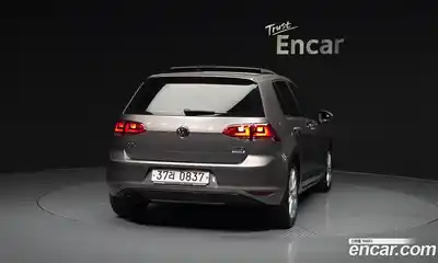 Volkswagen Golf 2016 2.0 Автомат в Москве № 547338, миниатюра 4