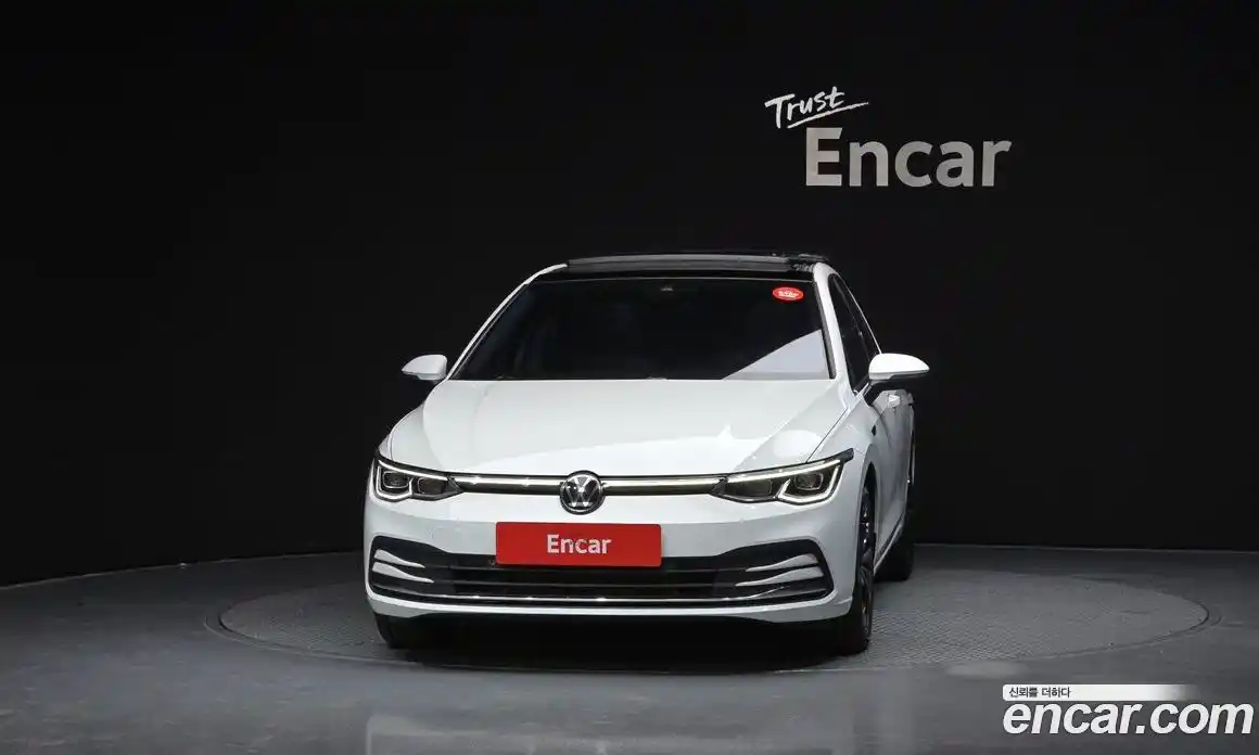 Volkswagen Golf 2022 2.0 Автомат в Москве № 547404, фото 3