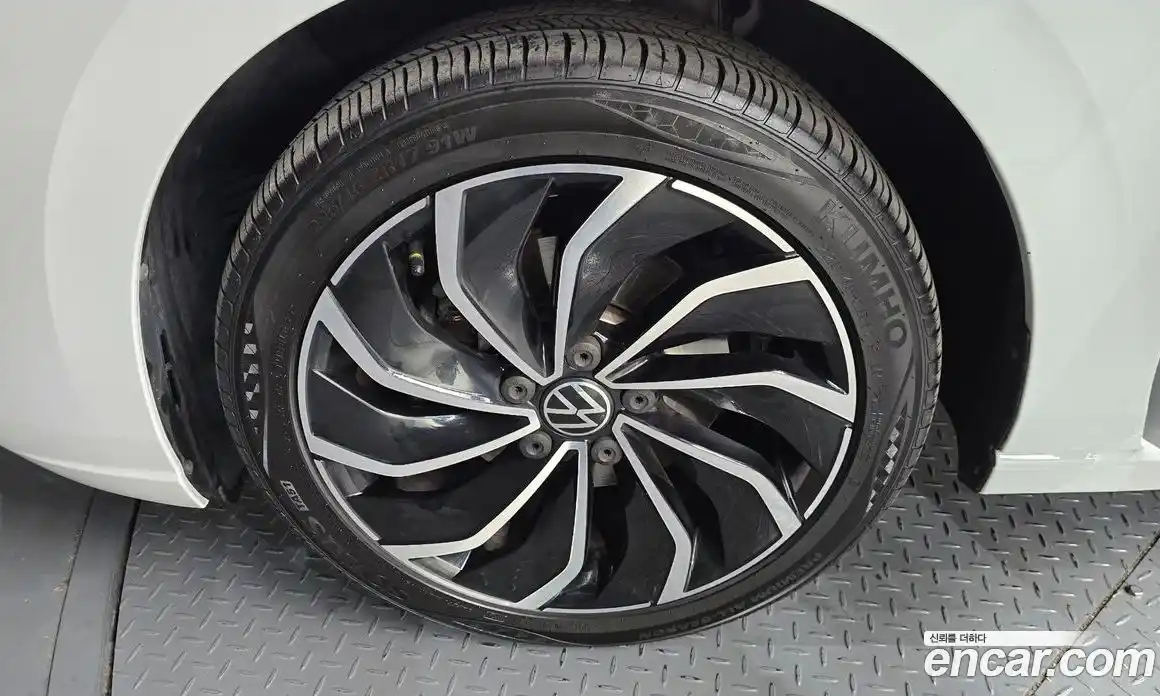 Volkswagen Golf 2022 2.0 Автомат в Москве № 547404, фото 5