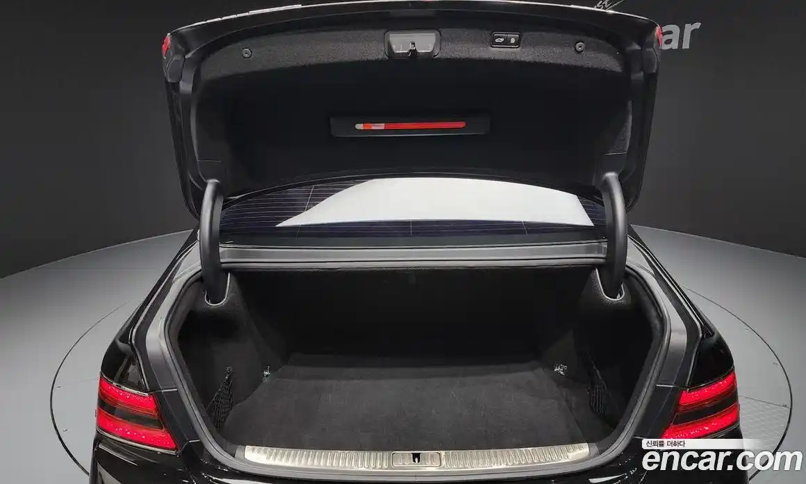 Genesis G90 2019 5.0 Автомат в Москве № 56496, фото 14