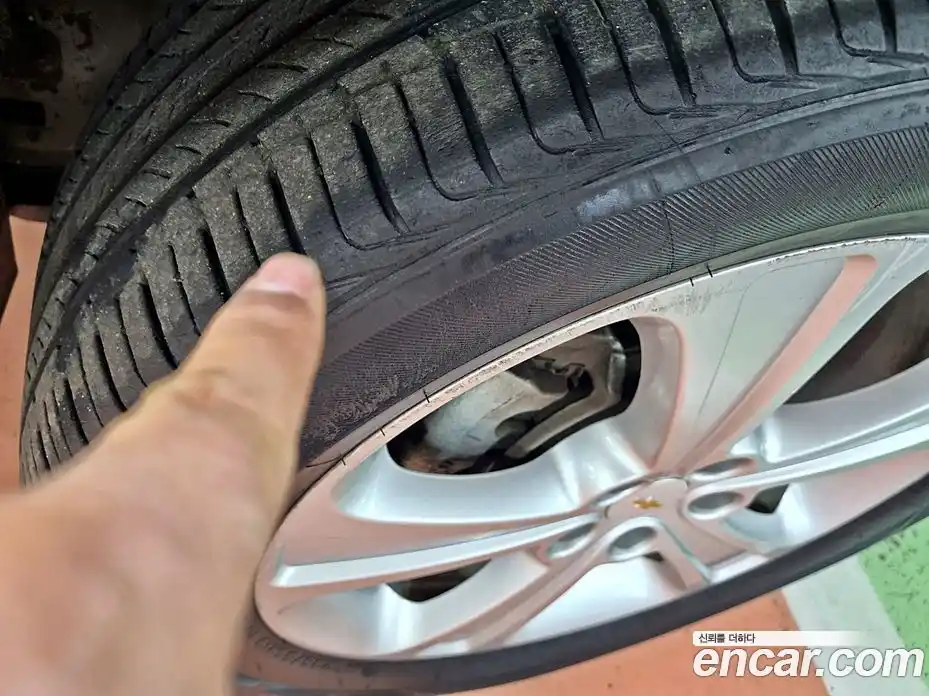 Chevrolet Captiva 2013 2.0 Автомат в Москве № 104192, фото 18