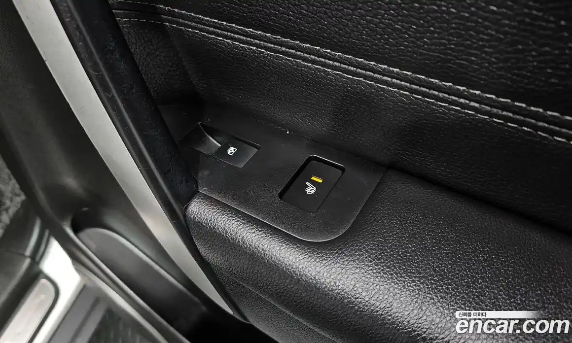 Chevrolet Captiva 2013 2.0 Автомат в Москве № 104192, фото 19