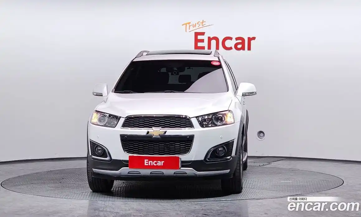 Chevrolet Captiva 2013 2.0 Автомат в Москве № 104192, фото 3