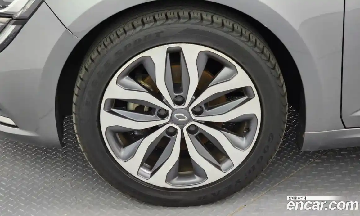 Renault SM6 2017 2.0 Автомат в Москве № 106384, фото 5