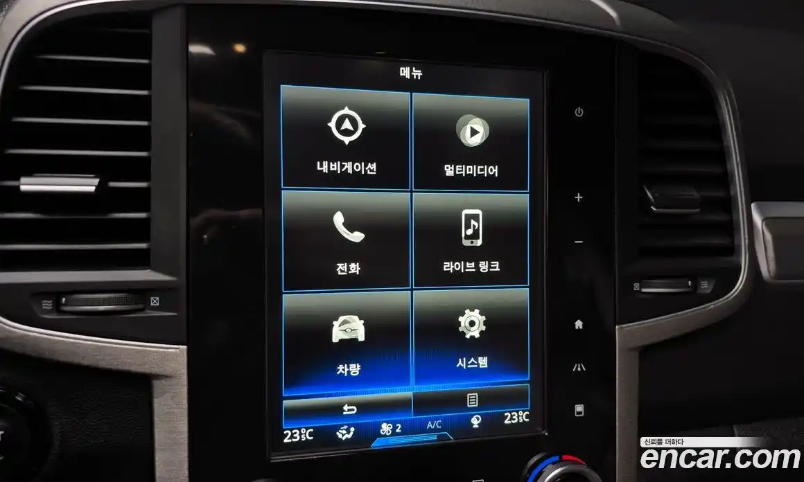 Renault QM6 2017 2.0 Автомат в Москве № 107351, фото 17