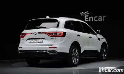 Renault QM6 2017 2.0 Автомат в Москве № 107351, миниатюра 2