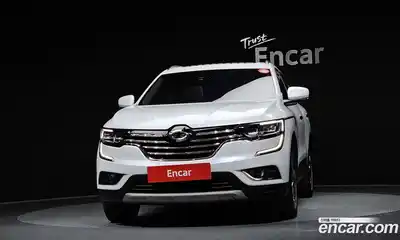 Renault QM6 2017 2.0 Автомат в Москве № 107351, миниатюра 3