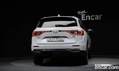 Renault QM6 2017 2.0 Автомат в Москве № 107351, миниатюра 4