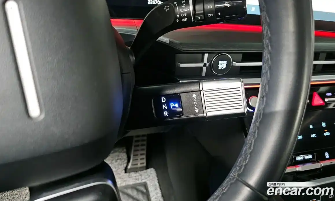 Hyundai Santa Fe 2024 2.5 Автомат в Москве № 108785, фото 11