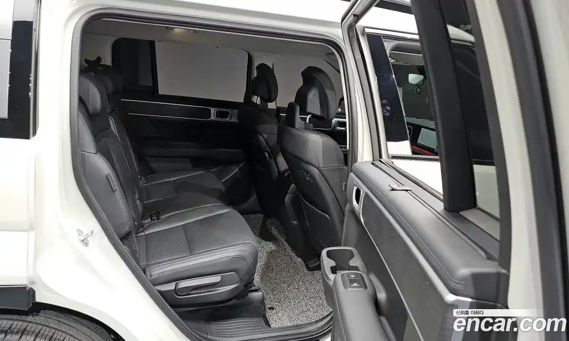 Hyundai Santa Fe 2024 2.5 Автомат в Москве № 108785, фото 18