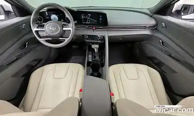 Hyundai Avante 2023 1.6 Автомат в Москве № 109233, миниатюра 7