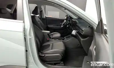 Hyundai Kona 2023 1.6 Автомат в Москве № 113311, миниатюра 11