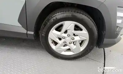 Hyundai Kona 2023 1.6 Автомат в Москве № 113311, миниатюра 5