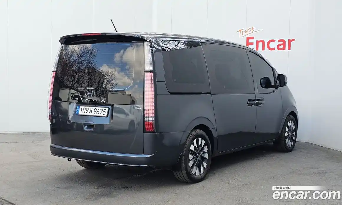 Hyundai Staria 2022 2.2 Автомат в Москве № 113325, фото 9