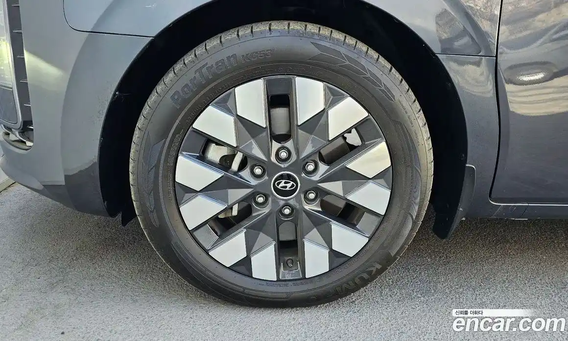 Hyundai Staria 2022 2.2 Автомат в Москве № 113325, фото 10