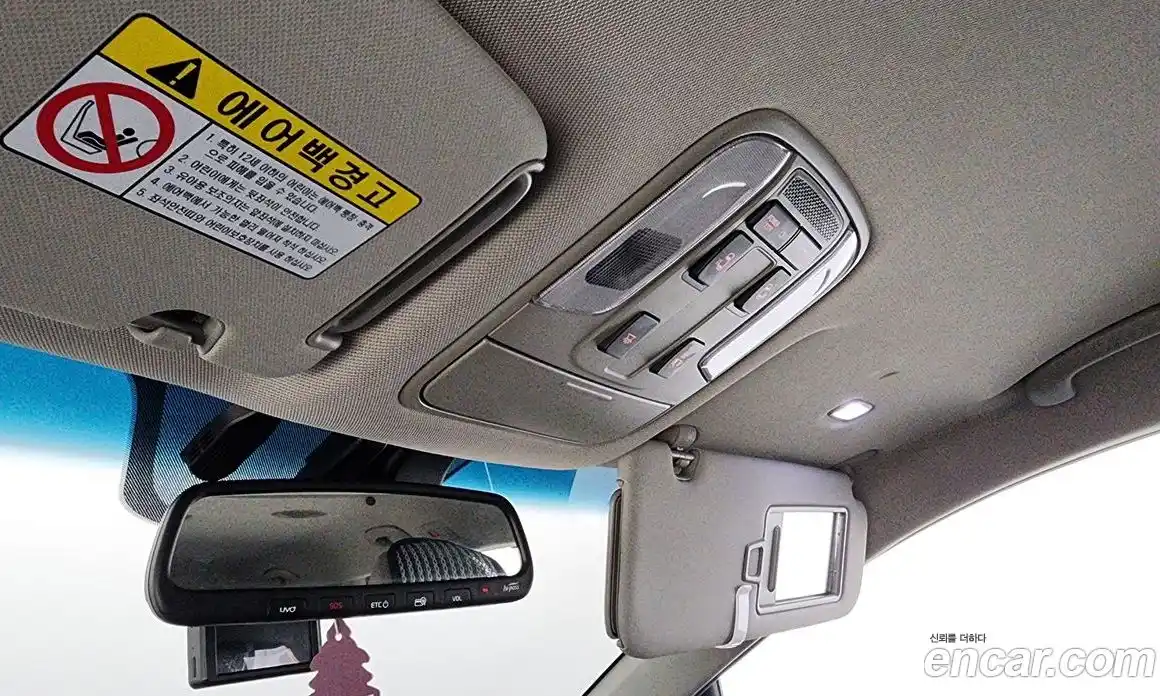 Kia Canival 2019 2.2 Автомат в Москве № 113845, фото 17