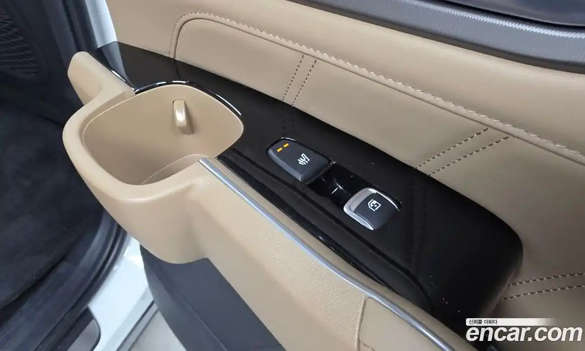 Kia Sorento 2024 1.6 Автомат в Москве № 114925, фото 8