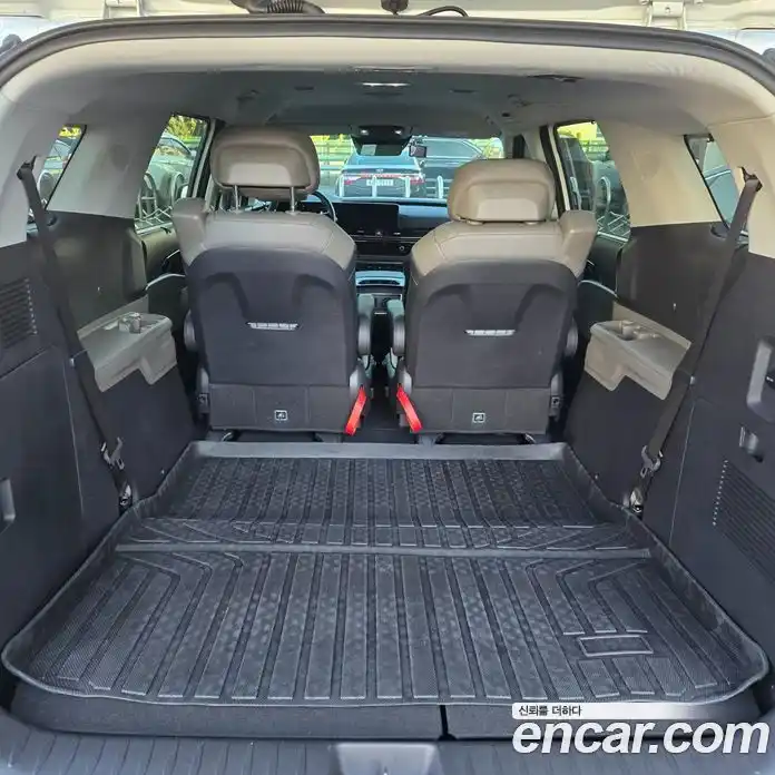 Kia Canival 2025 1.6 Автомат в Москве № 114955, фото 7