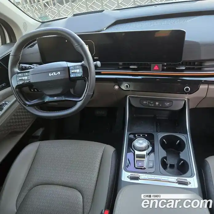 Kia Canival 2025 1.6 Автомат в Москве № 114955, фото 9