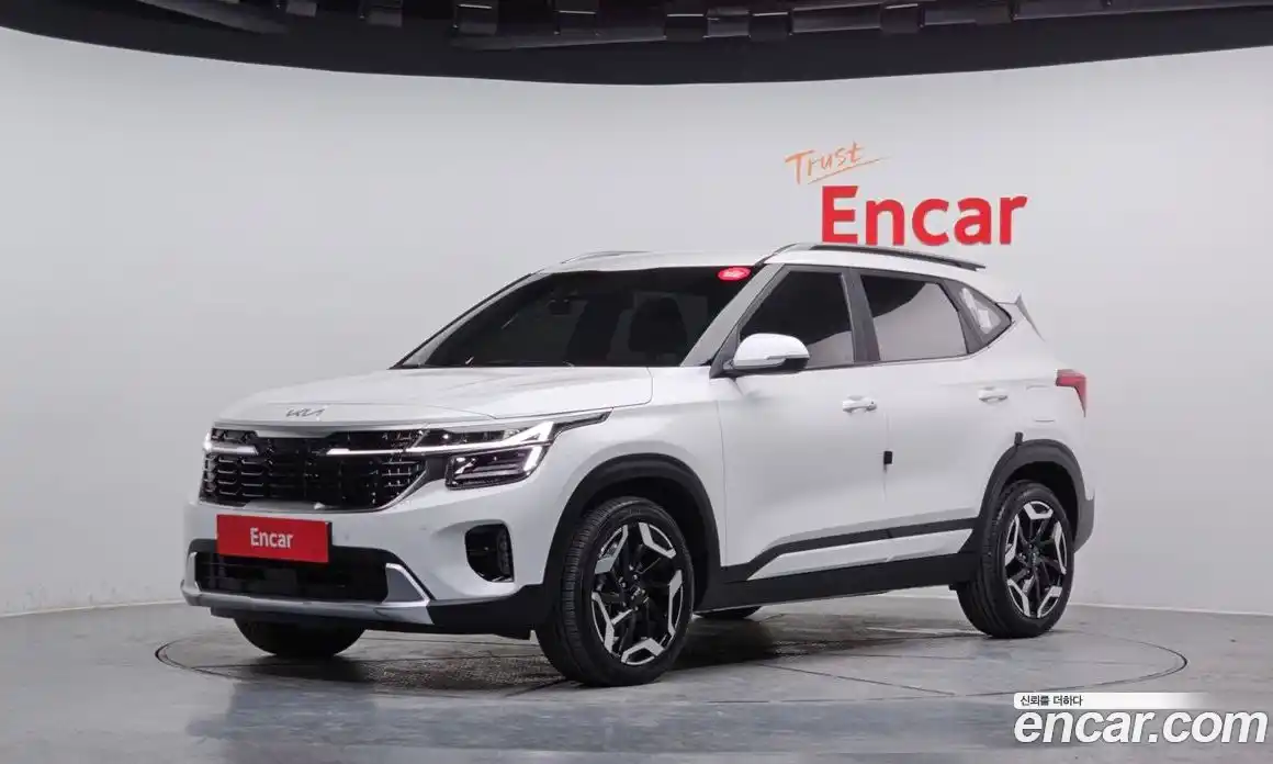 Kia Seltos 2025 1.6 Автомат в Москве № 114993, фото 1