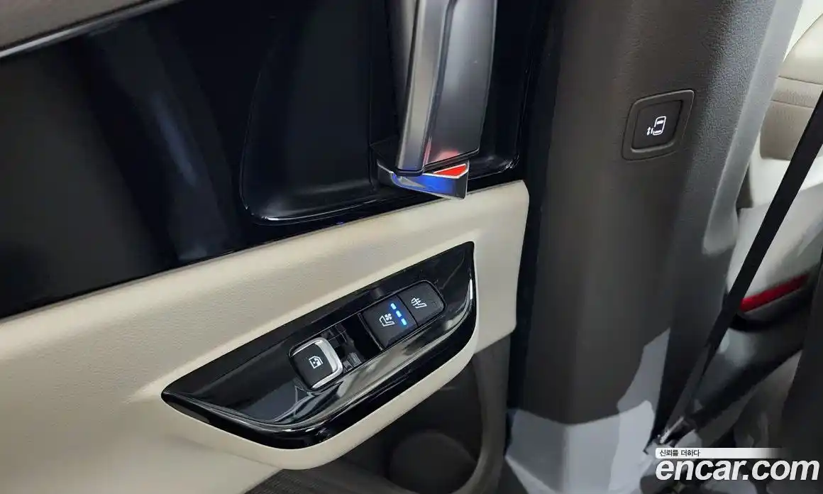 Kia Canival 2021 2.2 Автомат в Москве № 121300, фото 17