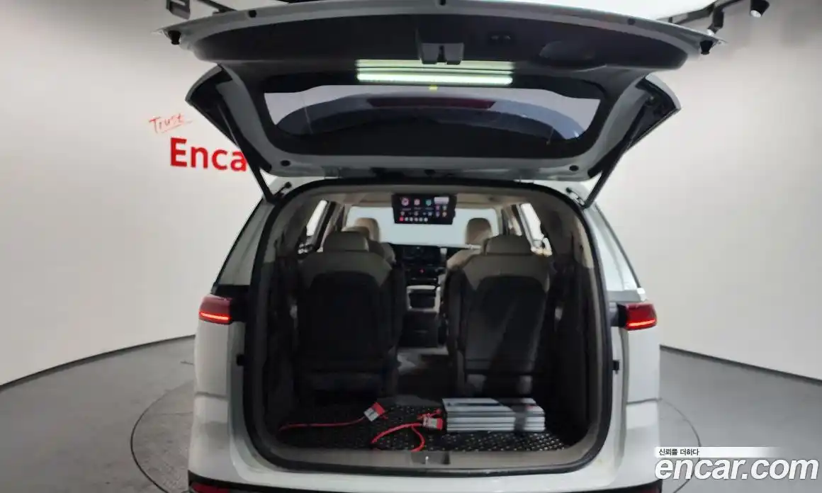 Kia Canival 2021 2.2 Автомат в Москве № 121300, фото 20