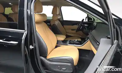 Kia Canival 2023 3.5 Автомат в Москве № 122309, миниатюра 9