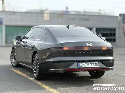 Hyundai Grandeur 2023 1.6 Автомат в Москве № 123255, миниатюра 4