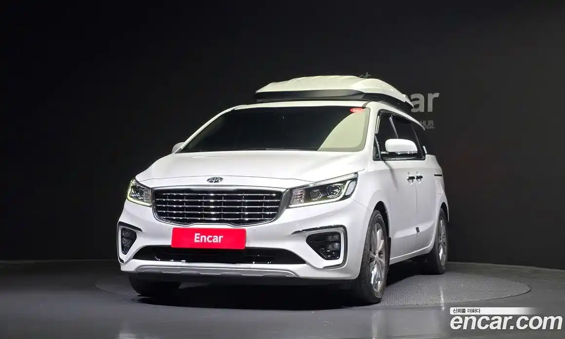 Kia Canival 2019 2.2 Автомат в Москве № 123876, фото 15