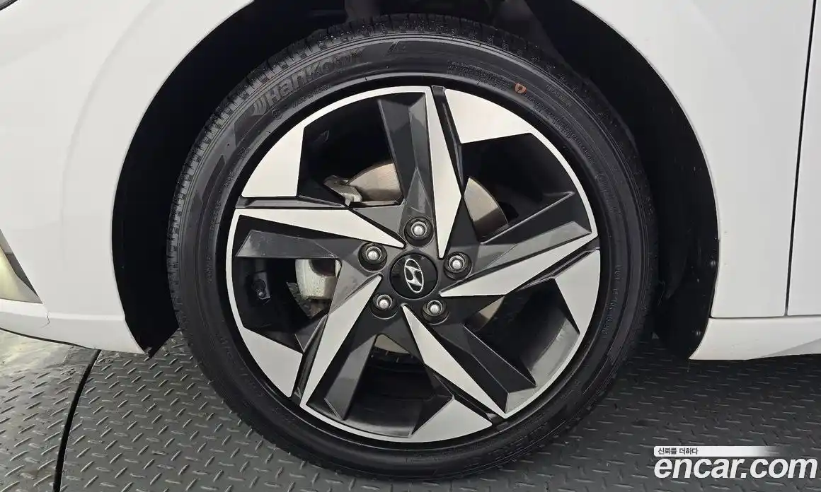 Hyundai Avante 2021 1.6 Автомат в Москве № 125901, фото 9